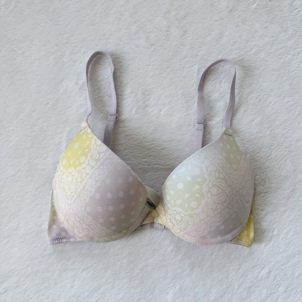PINK by Victoria's Secret Wear Everywhere Push-Up Bra Rainbow Bandana 30C
